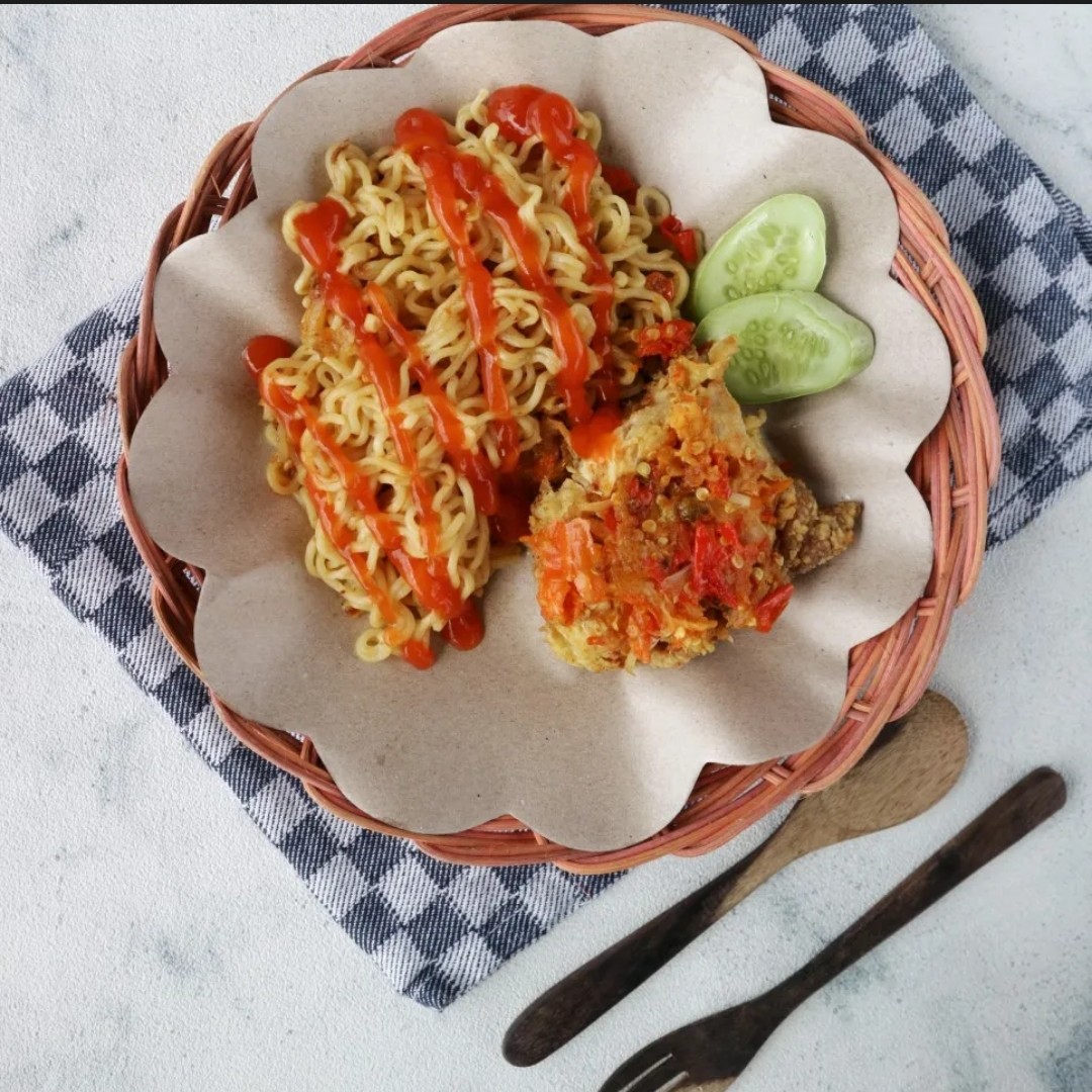 Mie Setan Ayam Geprek