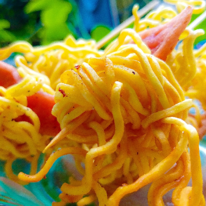 Mie Sosis 