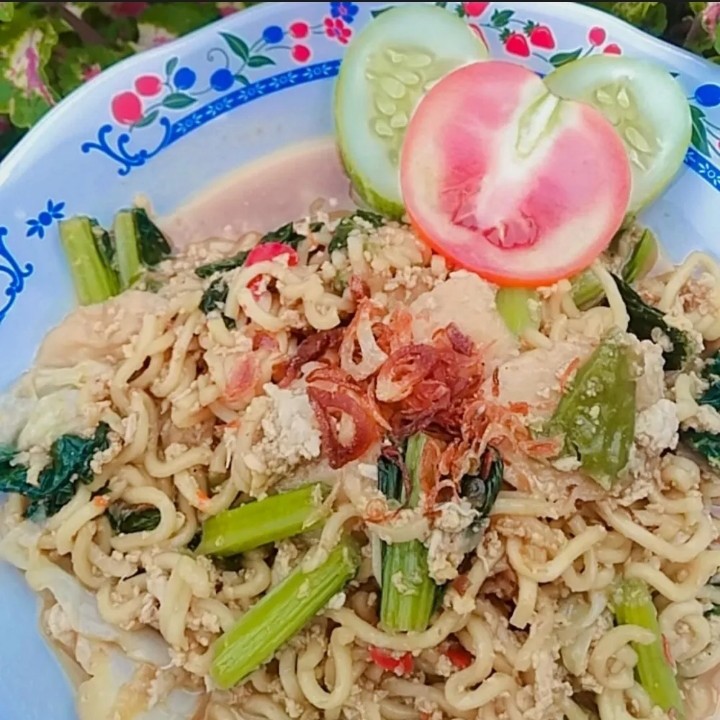Mie Tek Tek