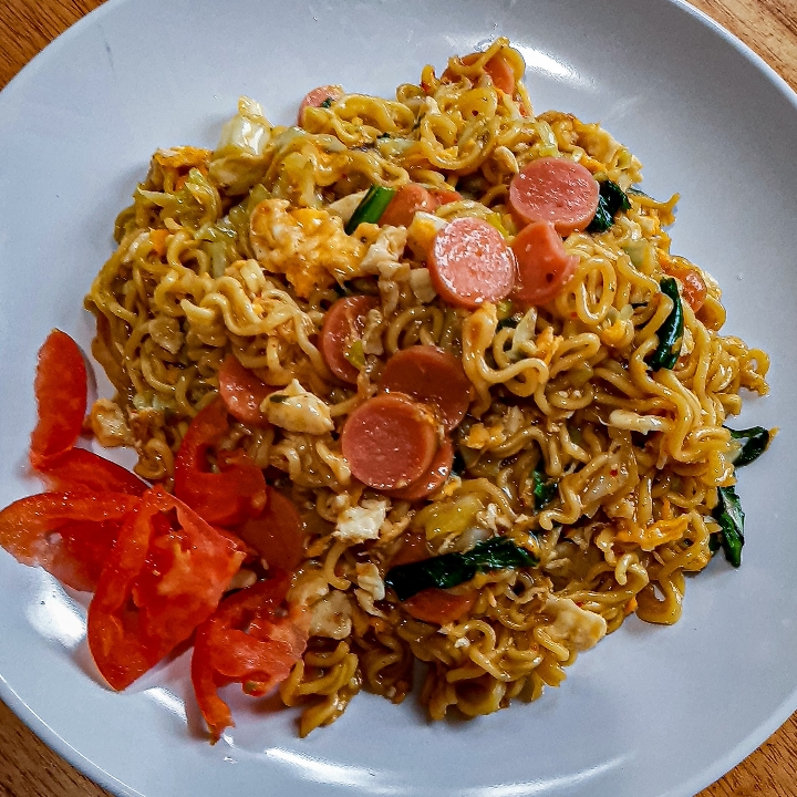 Mie Tektek Goreng