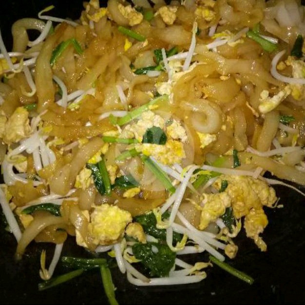 Mie Tiaw Goreng Telur