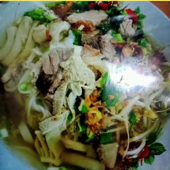 Mie Tiaw Sapi Babat Kuah