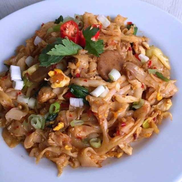 Mie Tio Goreng Ayam Baso Ati Ampela
