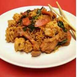 Mie Tulang Goreng