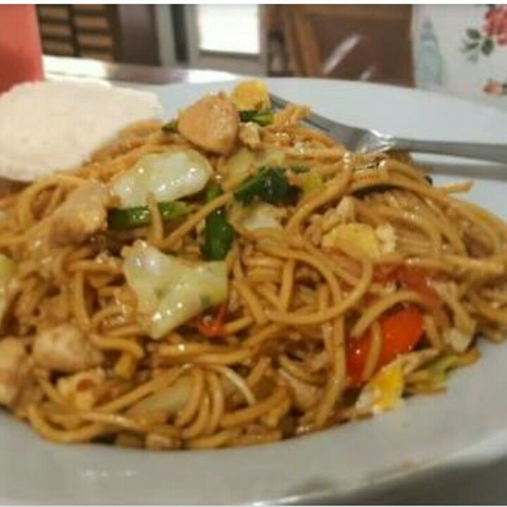 Mie Tumis