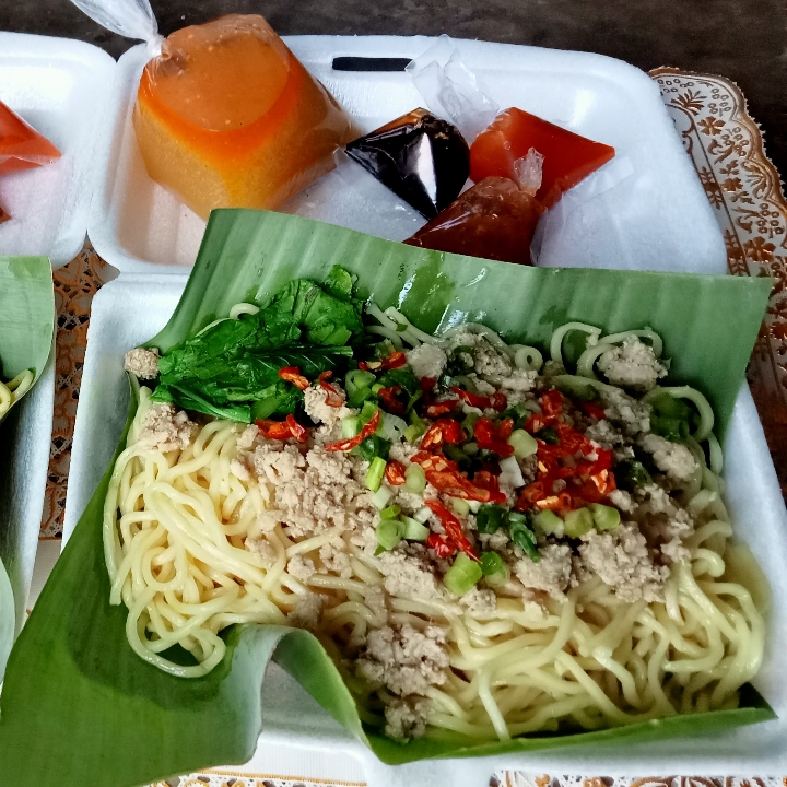 Mie sambung rasa curry