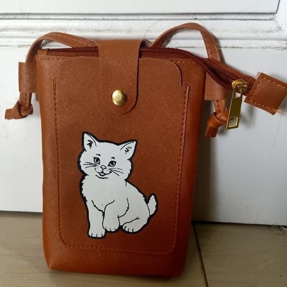 Mini Slingbag Pocket Catty - Coklat