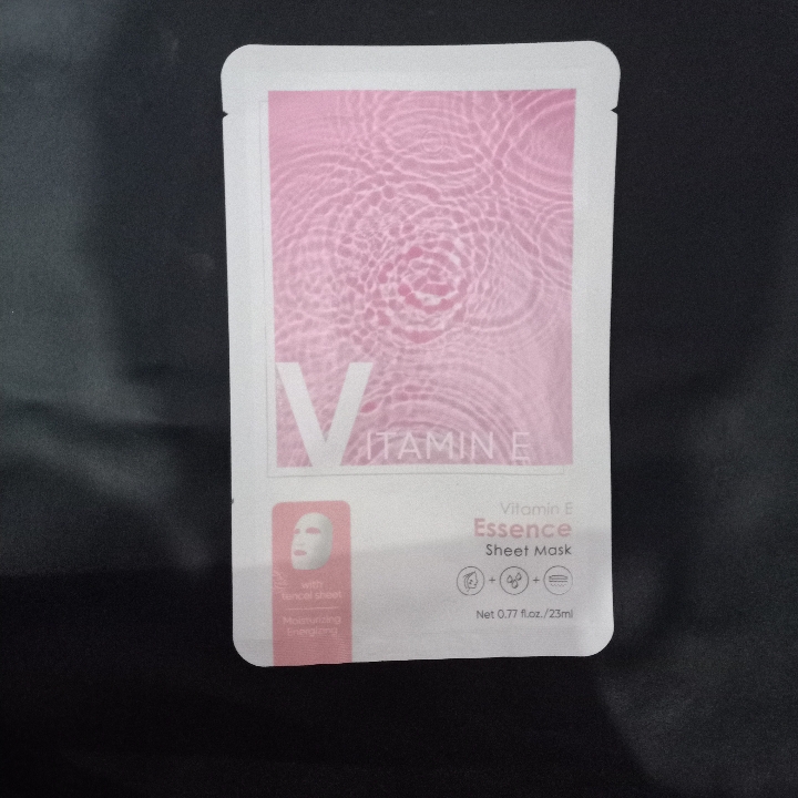 Miniso Masker Vit C