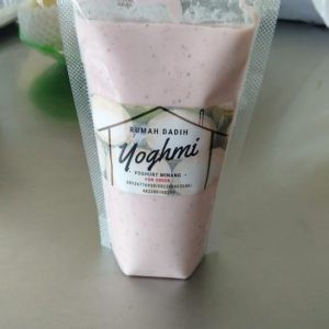 Minuman Dadih Rasa Strawberry