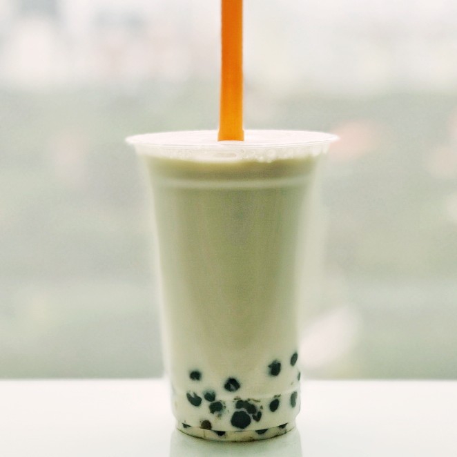 Minuman Pop Ice Rasa Alpukat Topping Boba