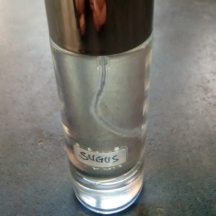 Minyak Wangi 4