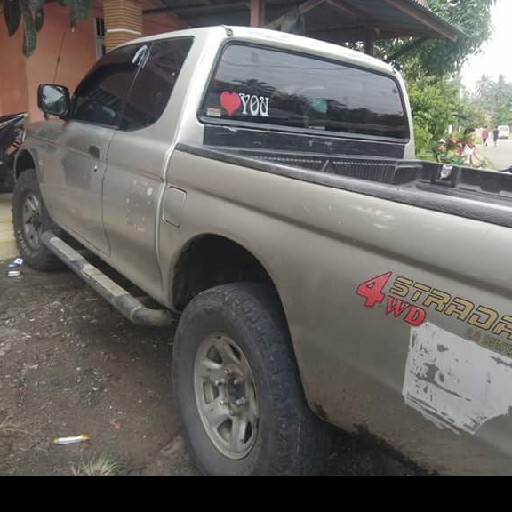 Mitsubishi strada doble cabin 4WD thn 2007