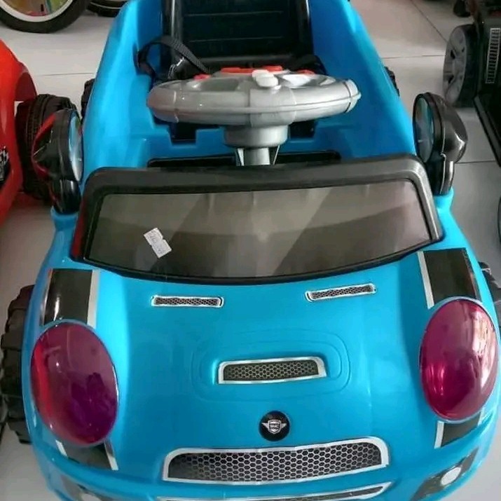 Mobil dorong 628