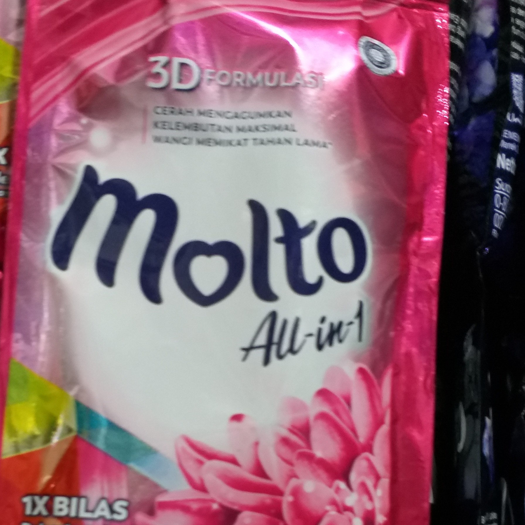 Molto Merah