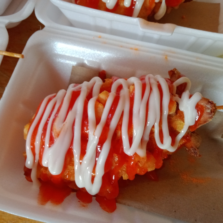 Momo Tokkebi Mix Sosis Mozzarella Topping Kentang