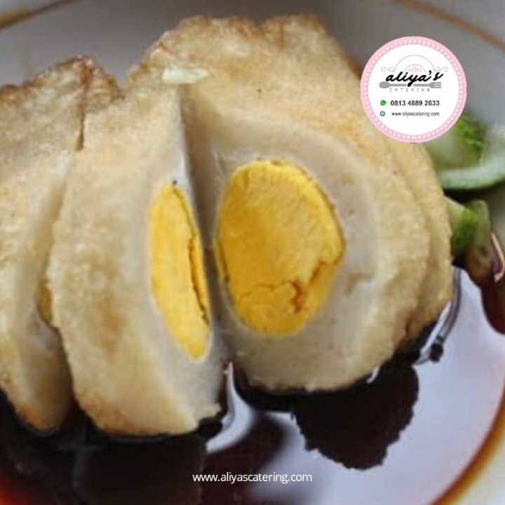 Pempek kapal Selam Goreng