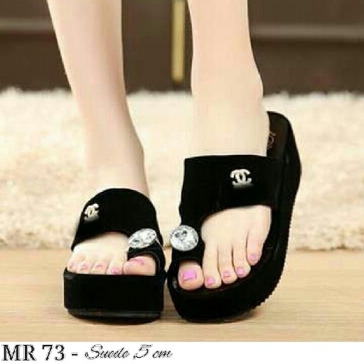 Mr 73 Hitam