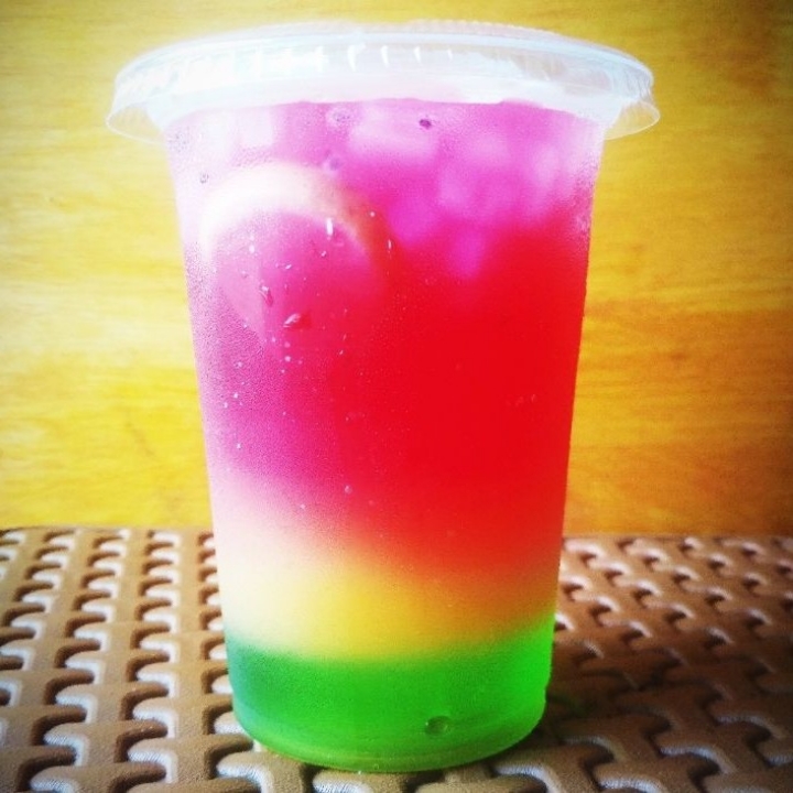 Muctail Reinbow