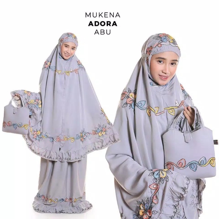Mukena Adora