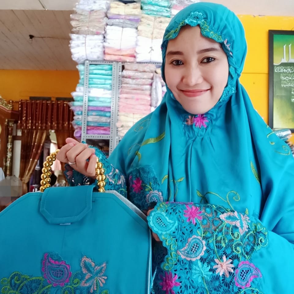 Mukena Azizah Terbaru 4