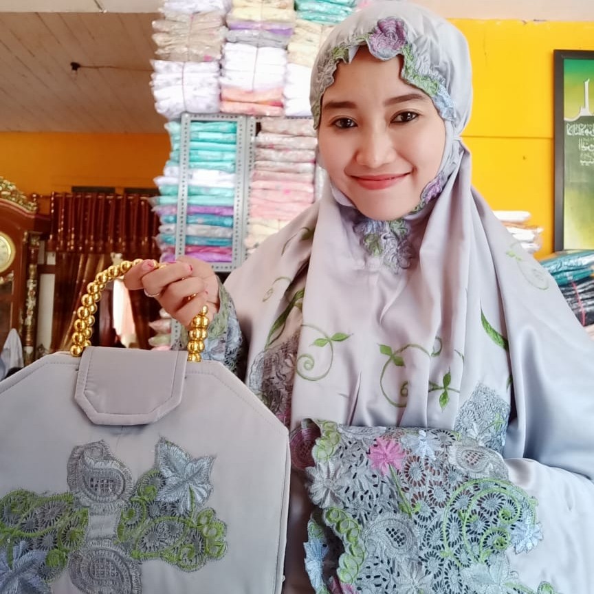 Mukena Azizah Terbaru 5