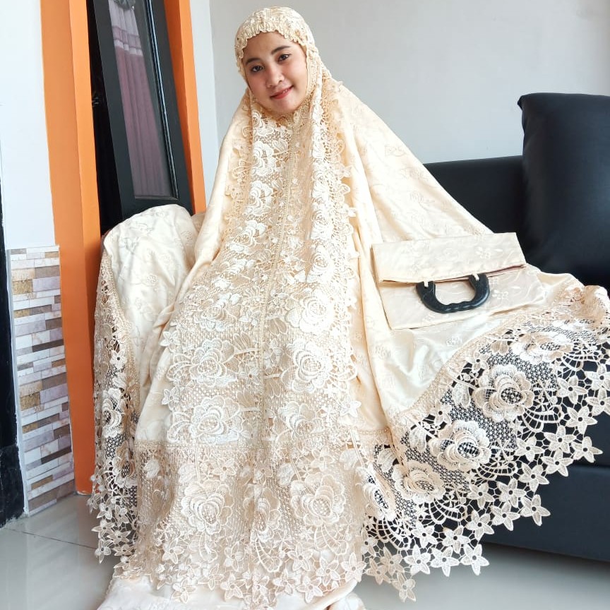 Mukena Prada 4