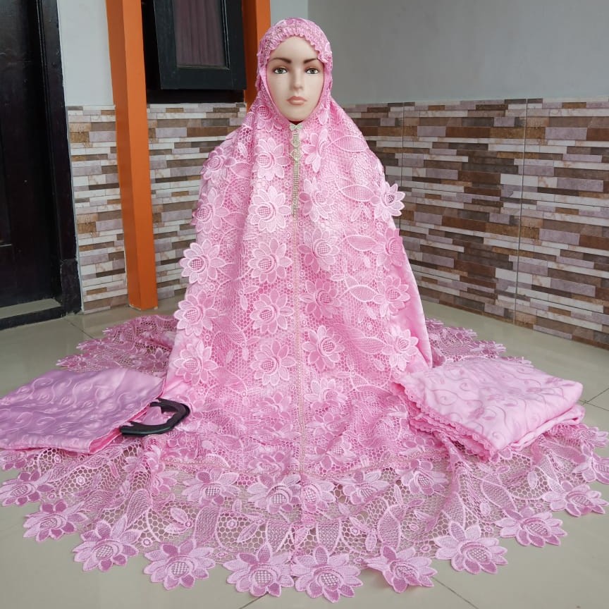 Mukena Sutra Prada