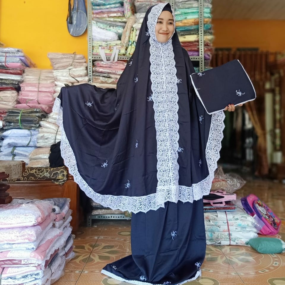 Mukena Syahrini 4