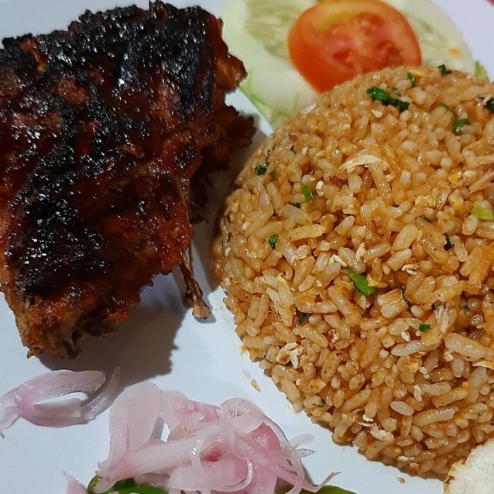 NASGOR AYAM BAKAR