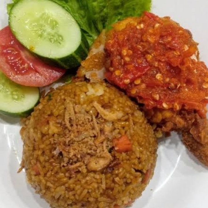 NASGOR AYAM GEPREK