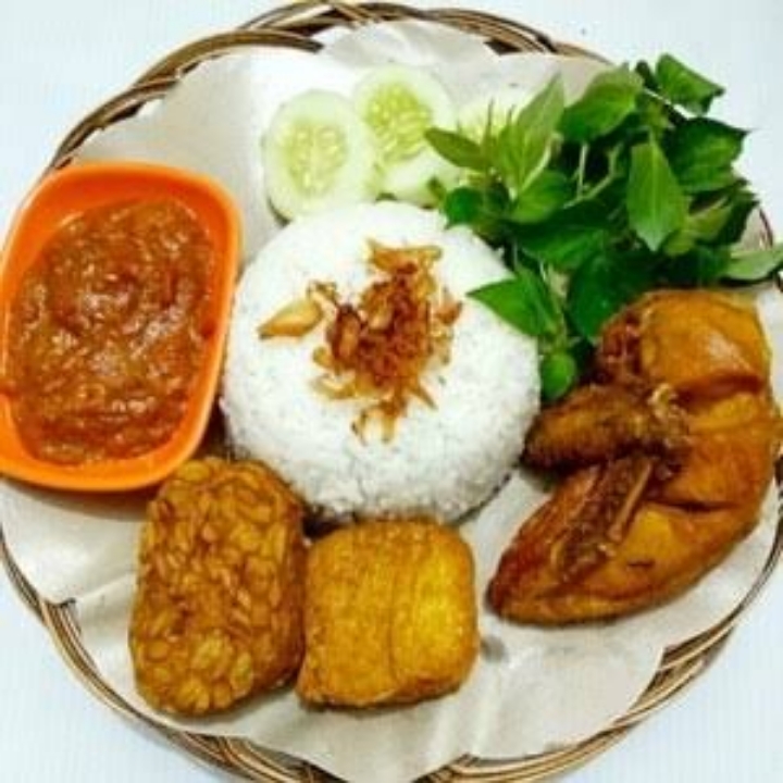 [DUPLICATE] - NASI AYAM GORENG LALAPAN