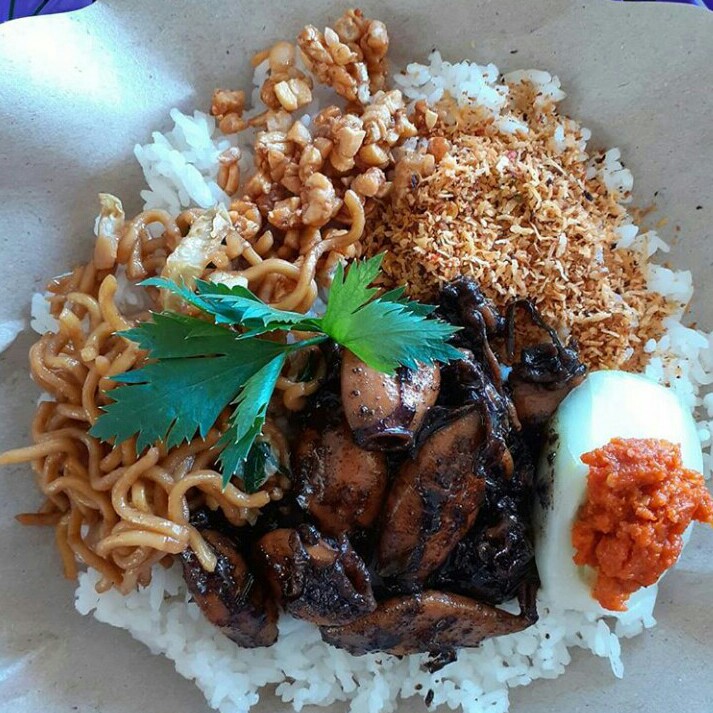 NASI CAMPUR CUMI