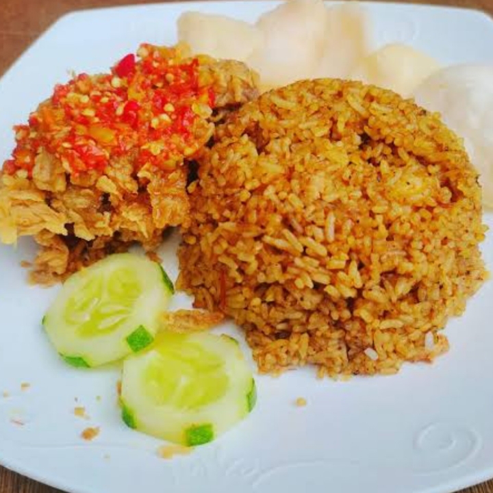 NASI GORENG AYAM 