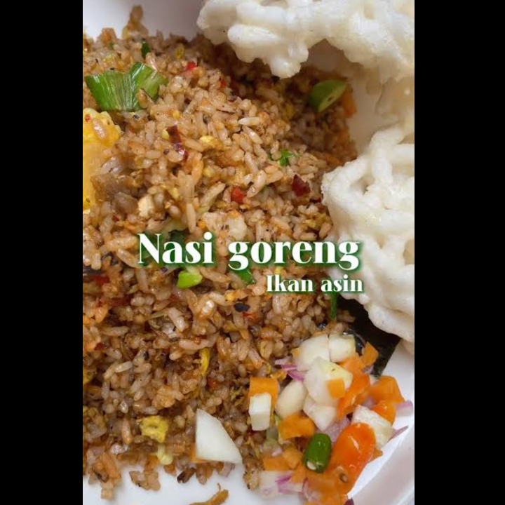 NASI GORENG IKAN ASIN