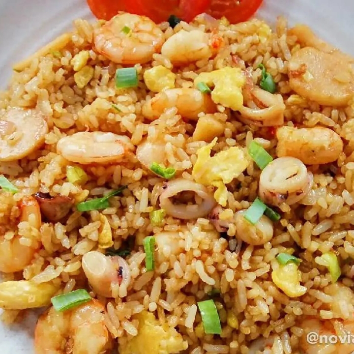 NASI GORENG SEAFOOD 