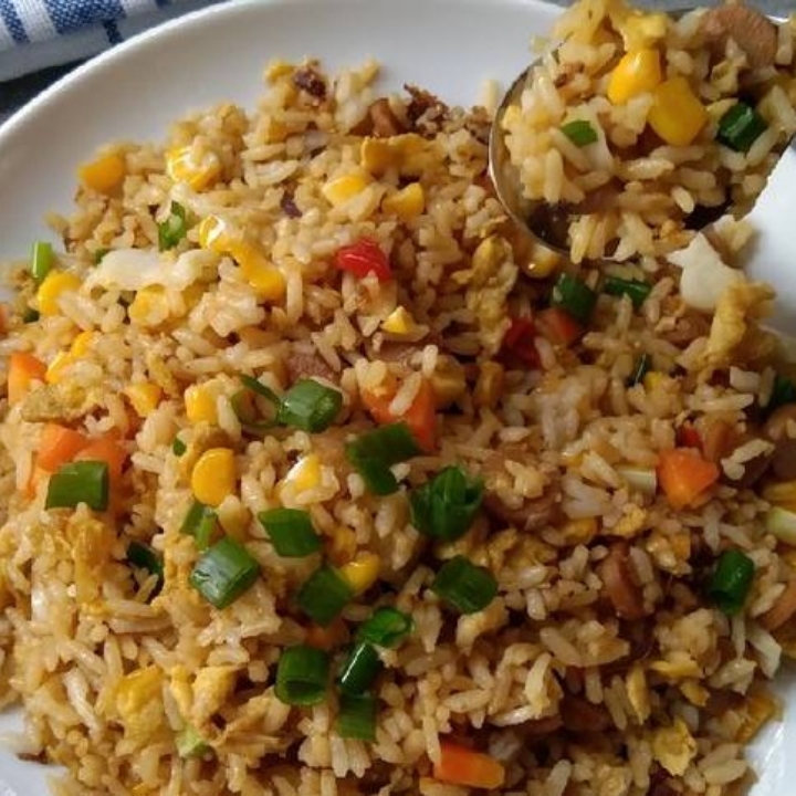 NASI GORENG TELUR 