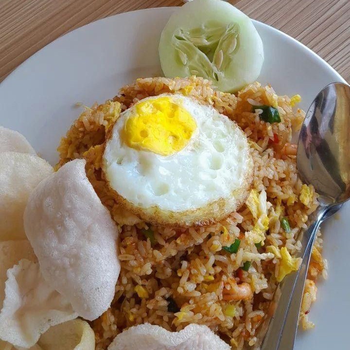 NASI GORENG TELUR 