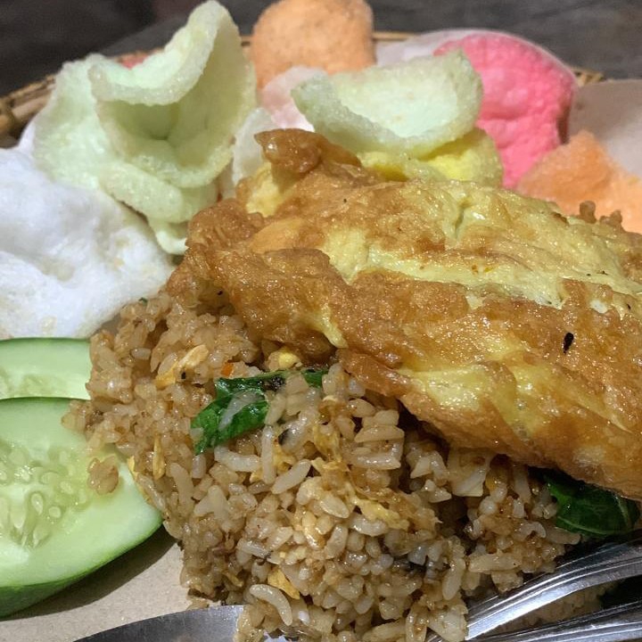 NASI GORENG TELUR 