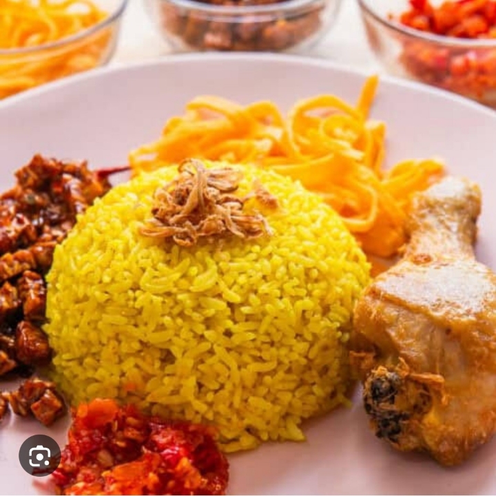 NASI KUNING