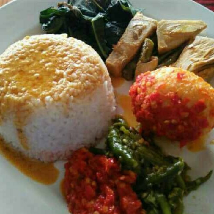 NASI TELUR BALADO