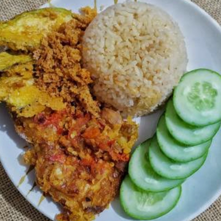 NASI UDUK AYAM