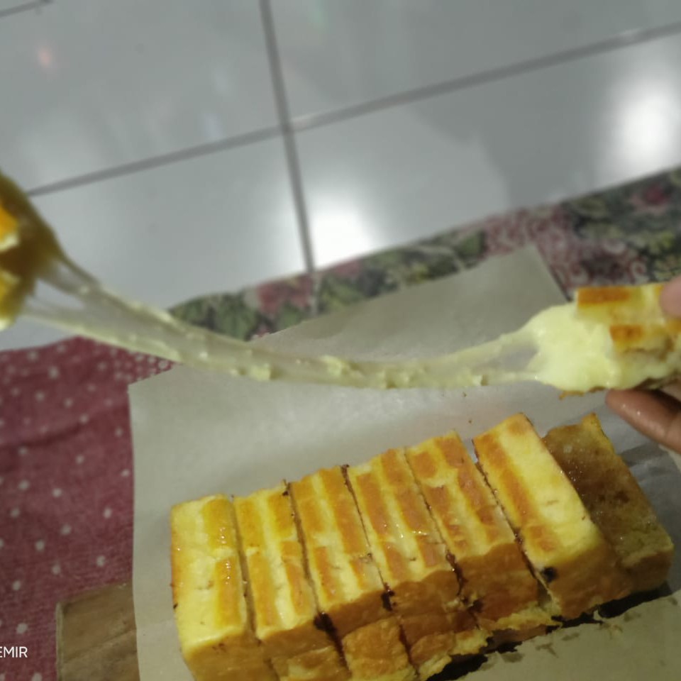 NUTELA PISANG KEJU