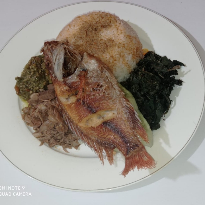 Nasi  Ikan Nila 