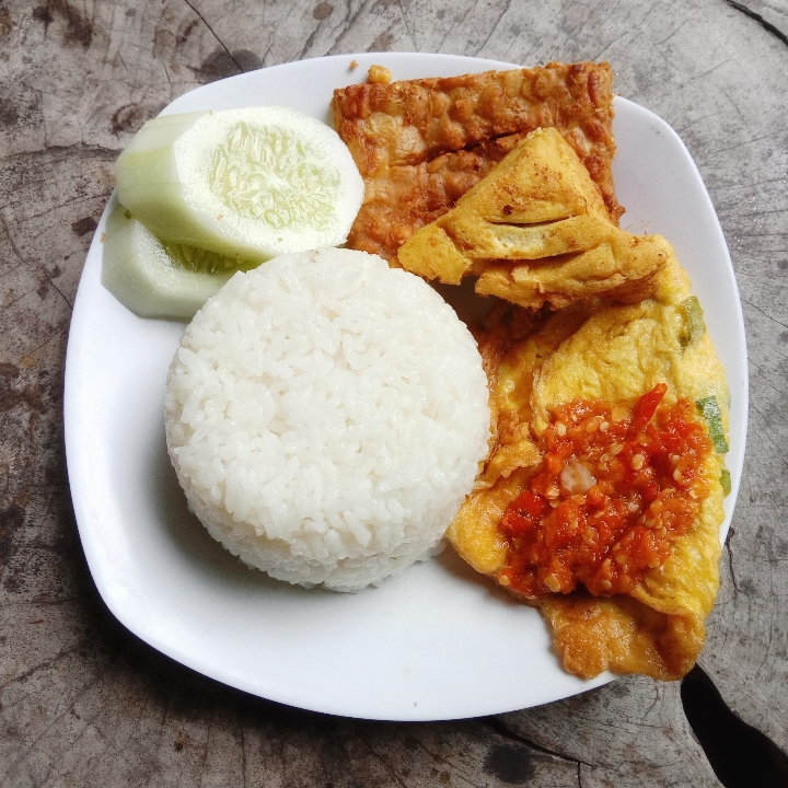 Nasi 3T