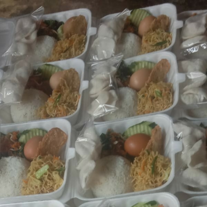 Nasi Among Among