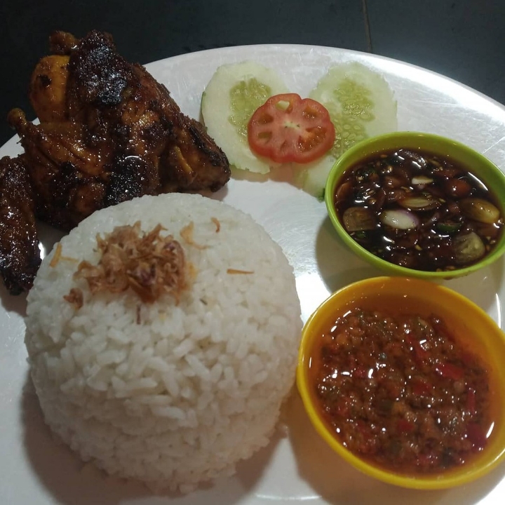 Nasi Ayam Bakar