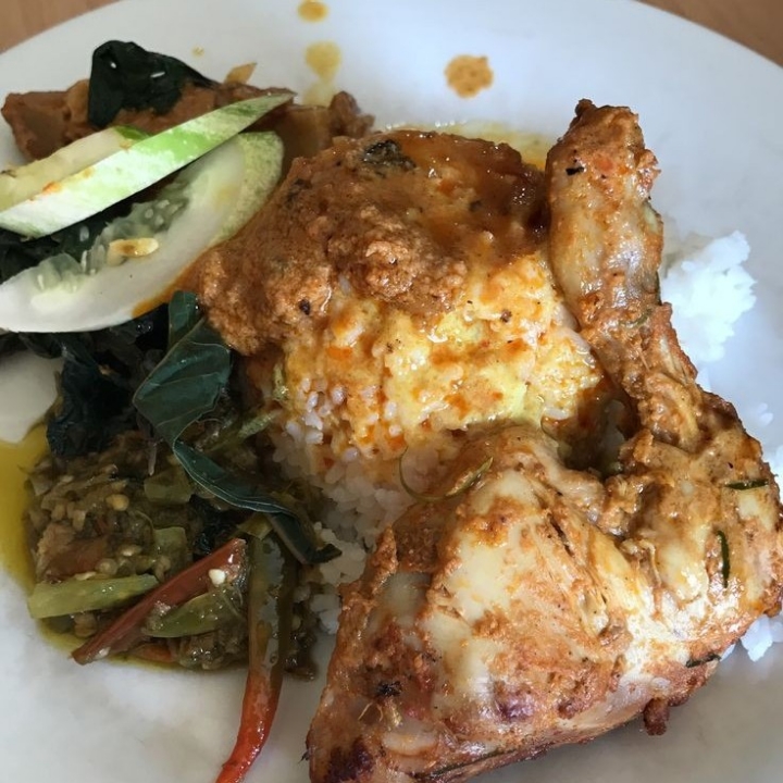 Nasi Ayam Bakar