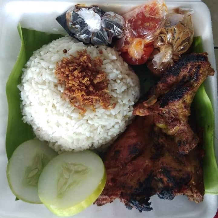 Nasi Ayam Bakar
