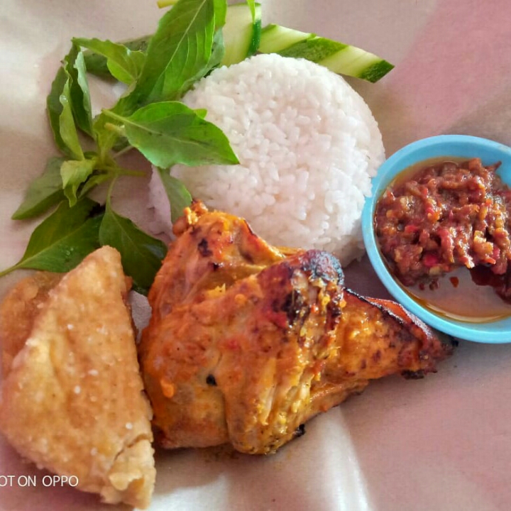 Nasi Ayam Bakar