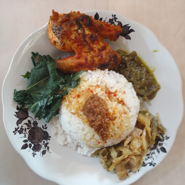Nasi Ayam Bakar